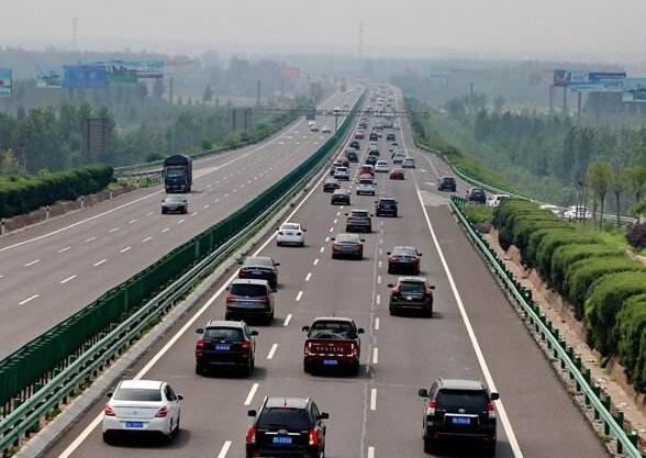 五一小長假小汽車走高速依然免費(fèi)
